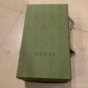 Gucci men’s shoe box.  Green, embroidered